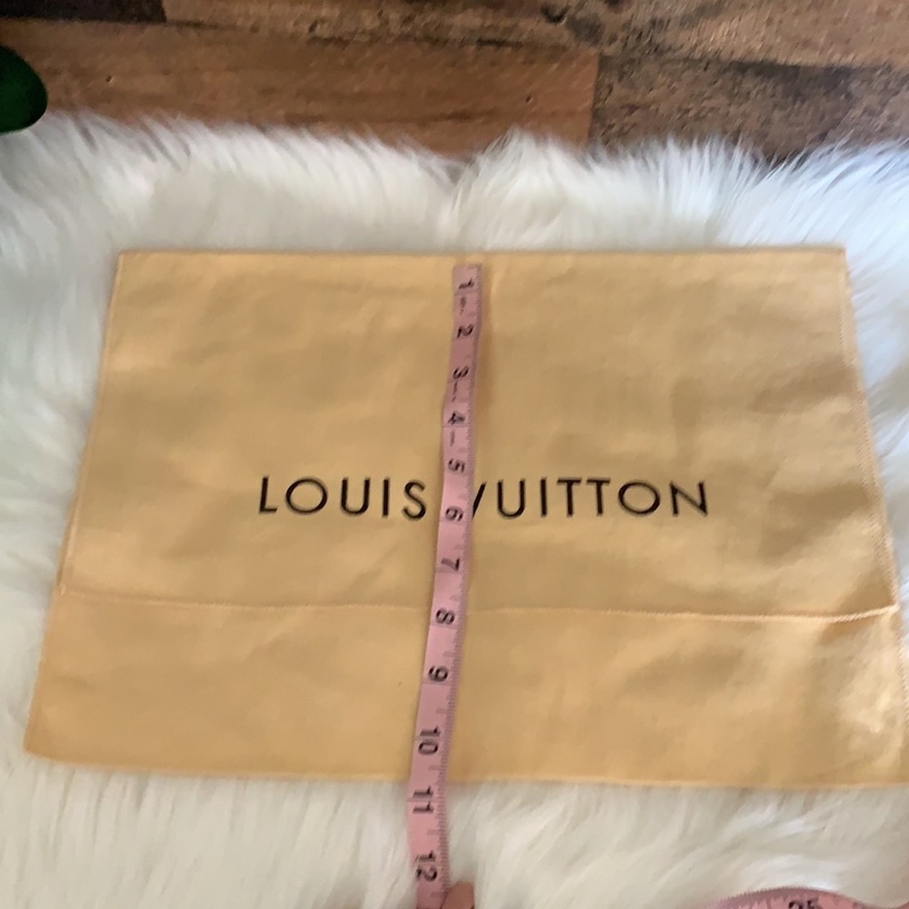 Guarantee Authentic Preowned Lv Box And Dustbag - image 8